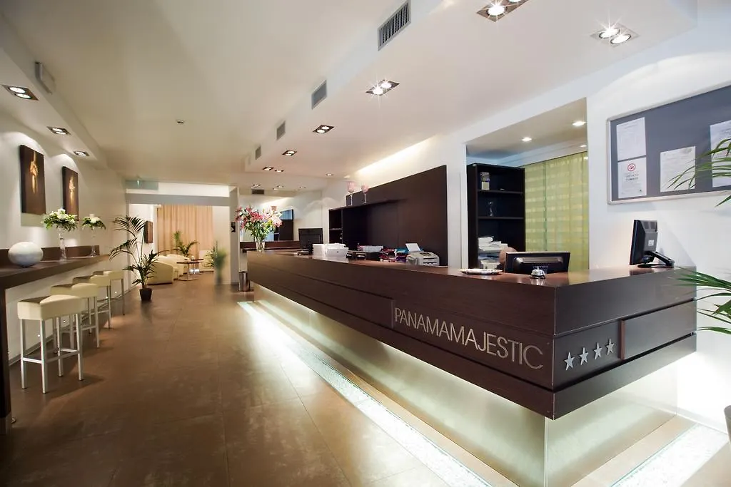 Hotel Panama Majestic Rimini 4*,  Italia