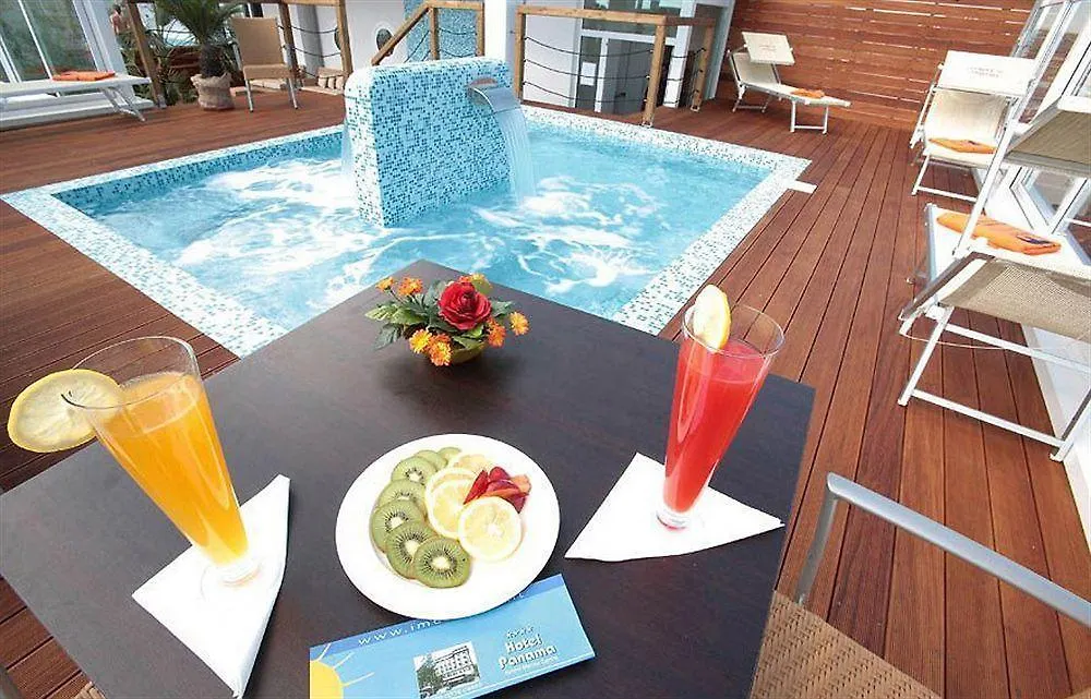 ****  Hotel Panama Majestic Rimini Olaszország